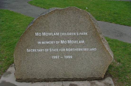 Stormont Estate - Mowlam Stone