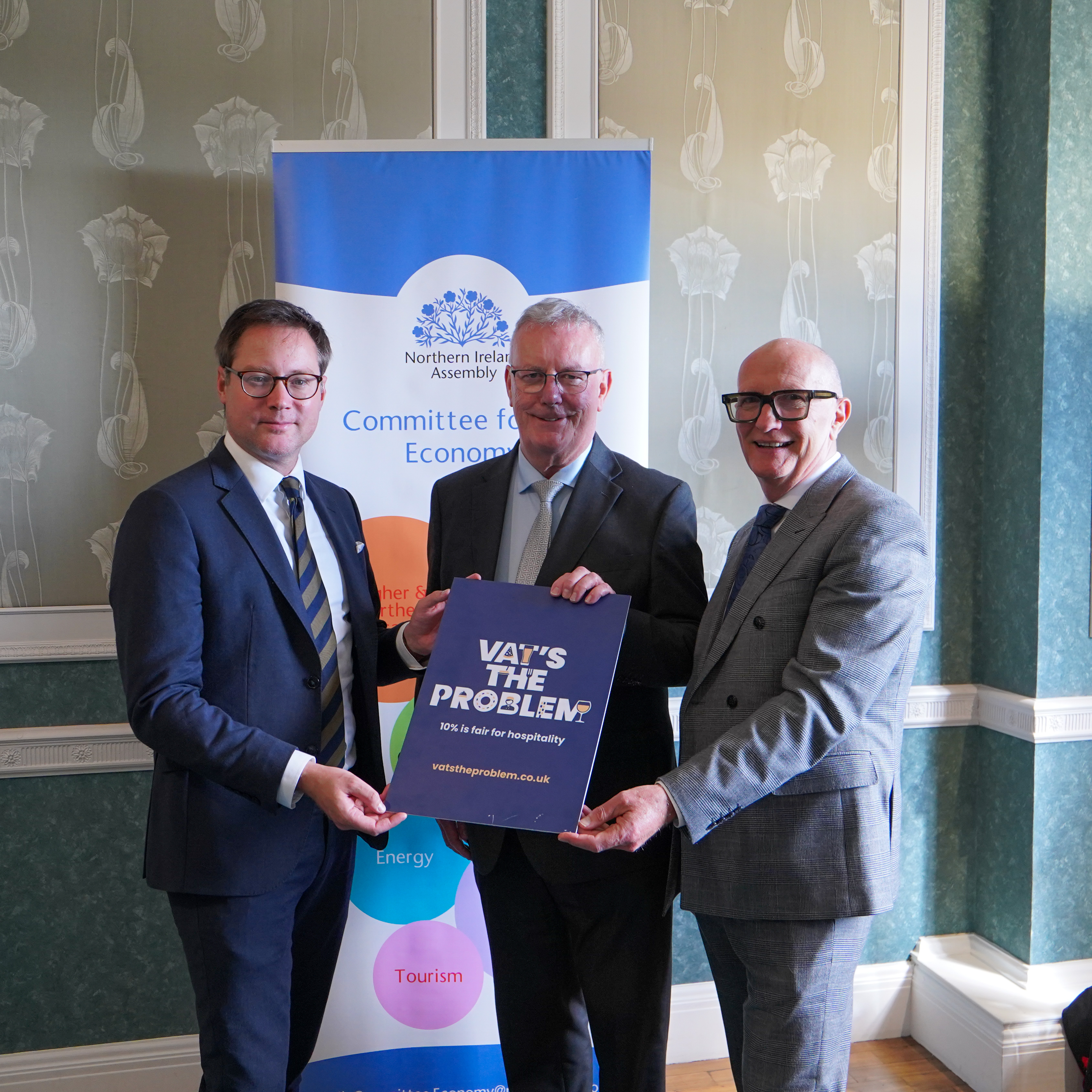 Allen Simpson, UK Hospiality, Mike Nesbitt MLA and Colin Neill Hospitality Ulster